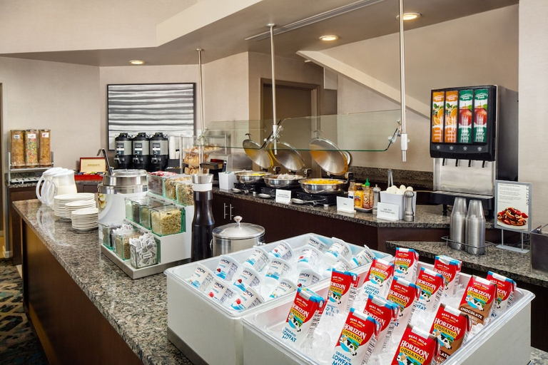 Food & Drinks 4, Residence Inn Cherry Hill Philadelphia, Camden
