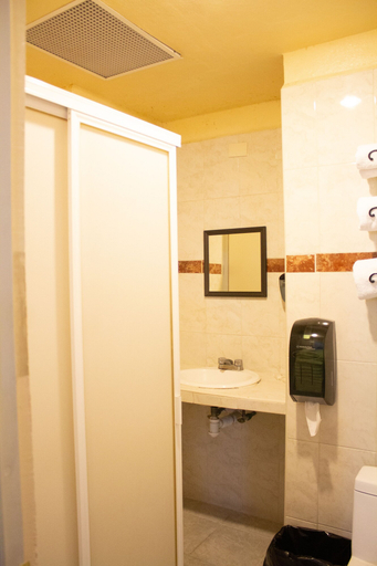 Bathroom 3, Hotel La Alhondiga, San Andrés Cholula