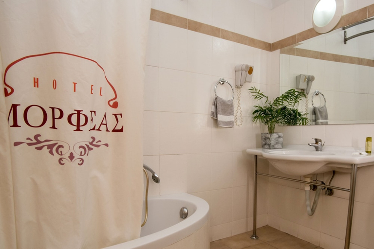 Bathroom, Morfeas Hotel, Peloponnese