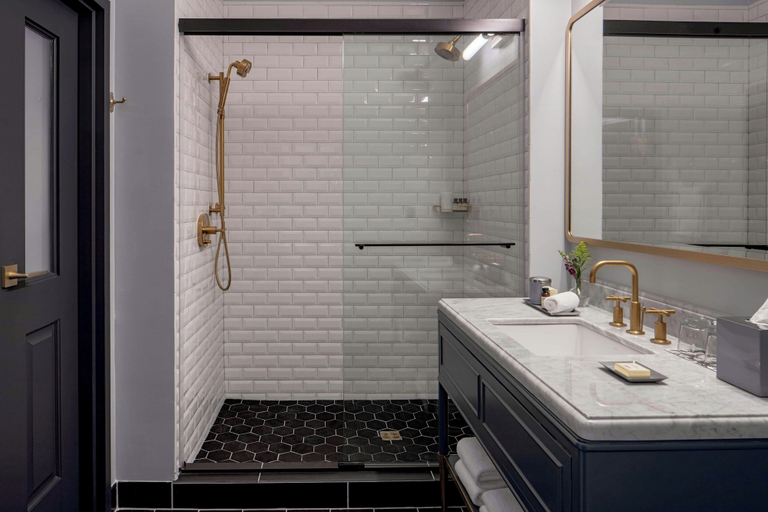 Bathroom 4, The Eliza Jane, Autograph Collection, Orleans