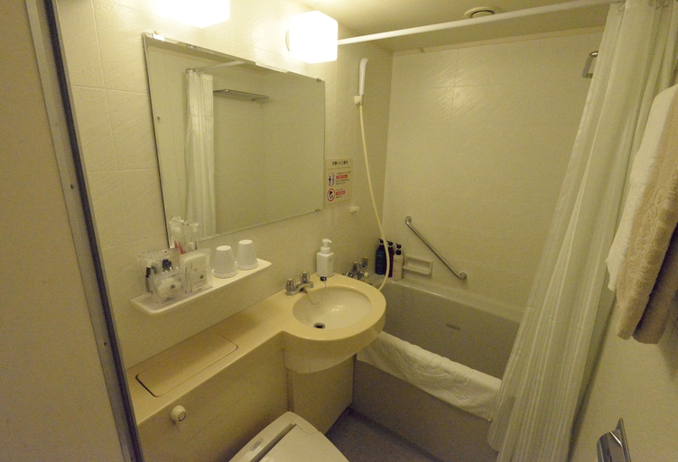 Bathroom 4, Apahotel Sagaeki-Minamiguchi, Saga