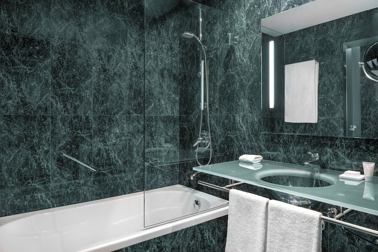 Bathroom 5, AC Gijon, Asturias