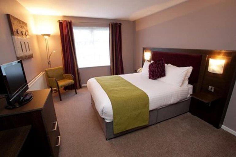 Bedroom 2, Waterfoot Hotel, Derry and Strabane