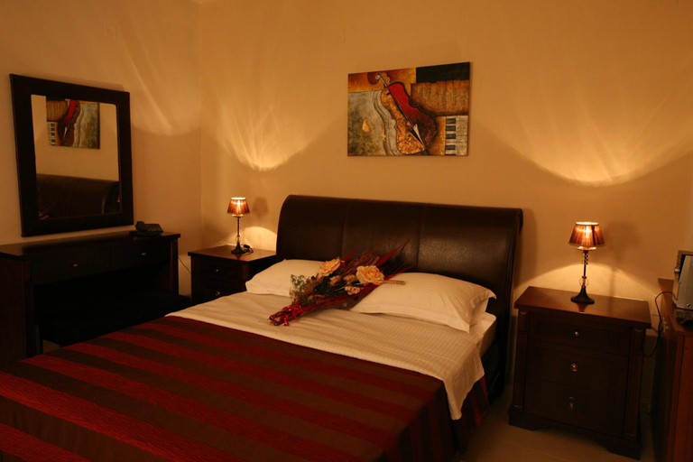 Bedroom 5, Epavlis Meteora Suites Hotel, Thessaly