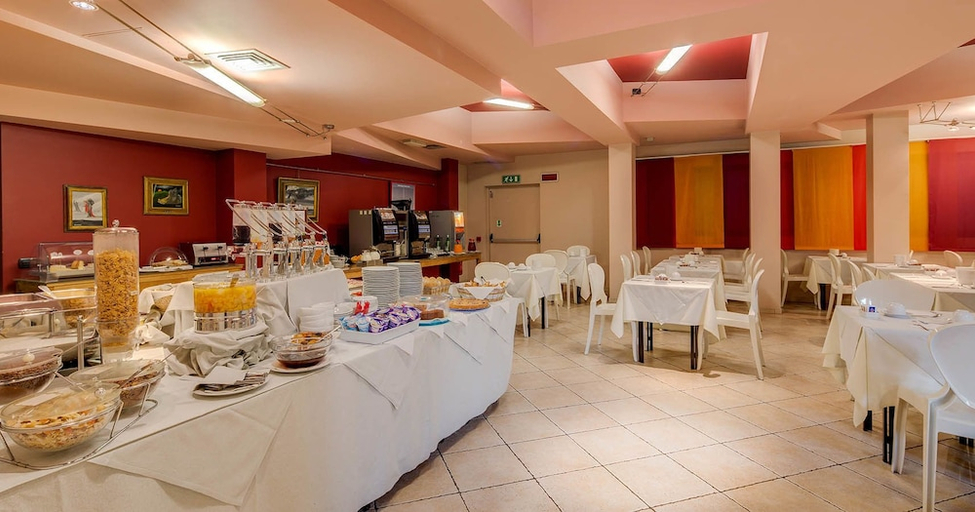 Food & Drinks 5, Art & Hotel, Bergamo