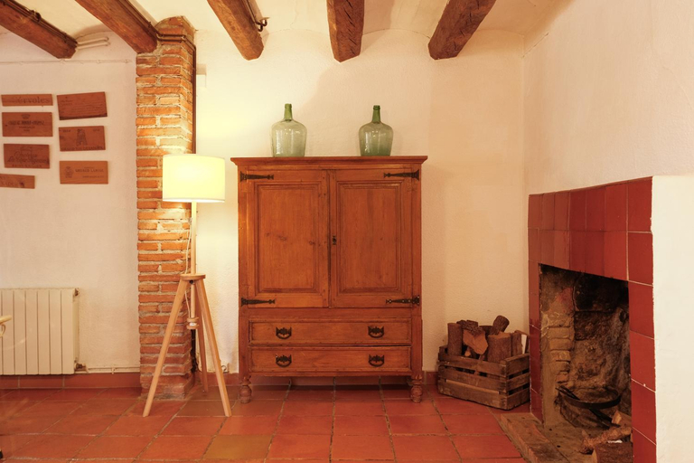 Bedroom 2, Masia Olivera, Barcelona