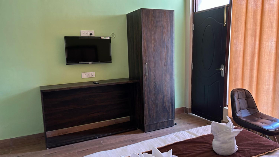 Others 5, Hotel Grandshiva, Rudraprayag