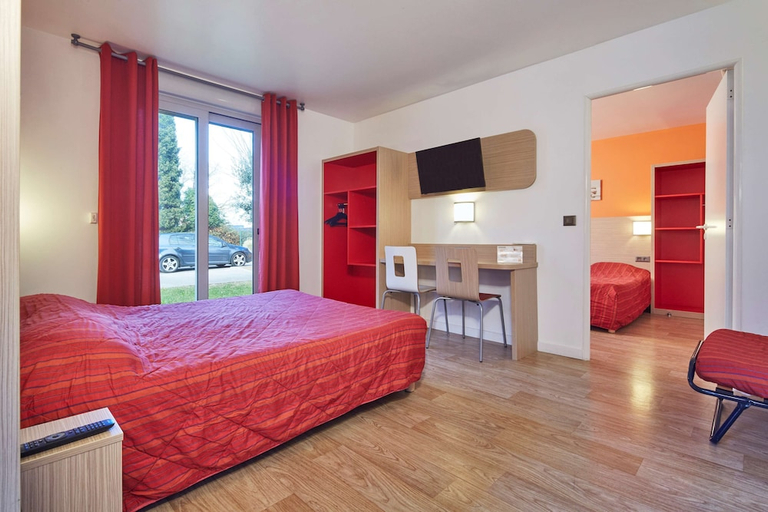 Bedroom 3, Premiere Classe Avignon Sud - Parc des Expositions, Vaucluse