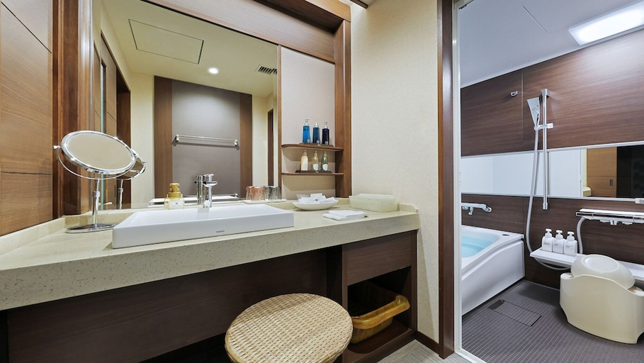 Bathroom 4, Zao Kokusai Hotel, Yamagata