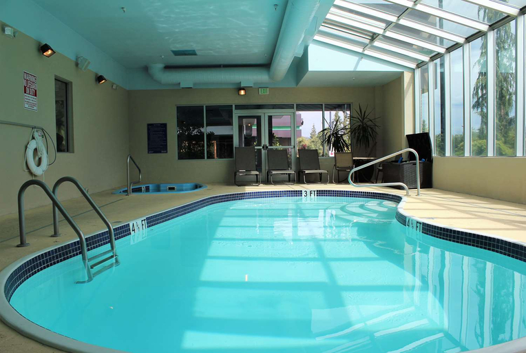 Sport & Beauty, Medallion Inn and Suites, Snohomish