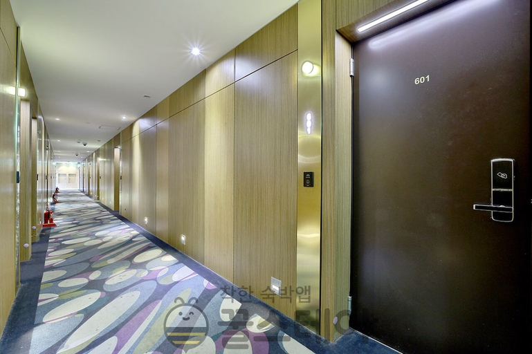 Others 5, Golden Hotel, Bupyeong