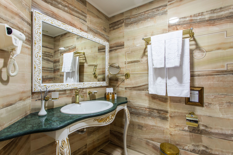 Bathroom 4, Wellness Santa Resort, Central Macedonia