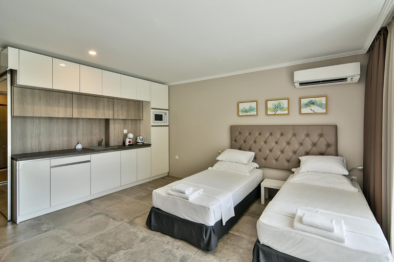 Bedroom 2, Sea lounge, Varna