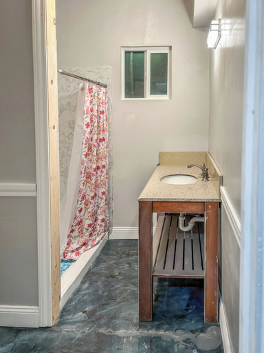 Bathroom 2, Crockett House, Contra Costa