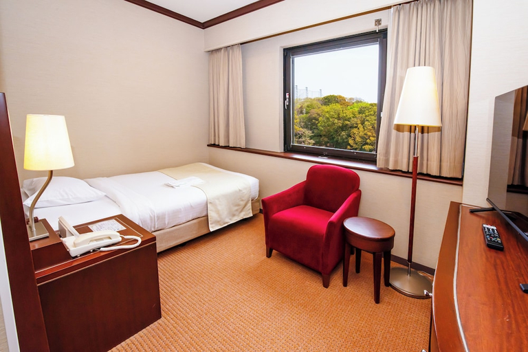 Bedroom 2, Okayama International Hotel, Okayama