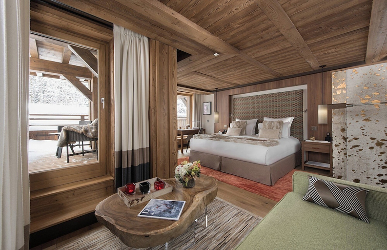 Bedroom 3, Hotel Barriere Les Neiges, Savoie