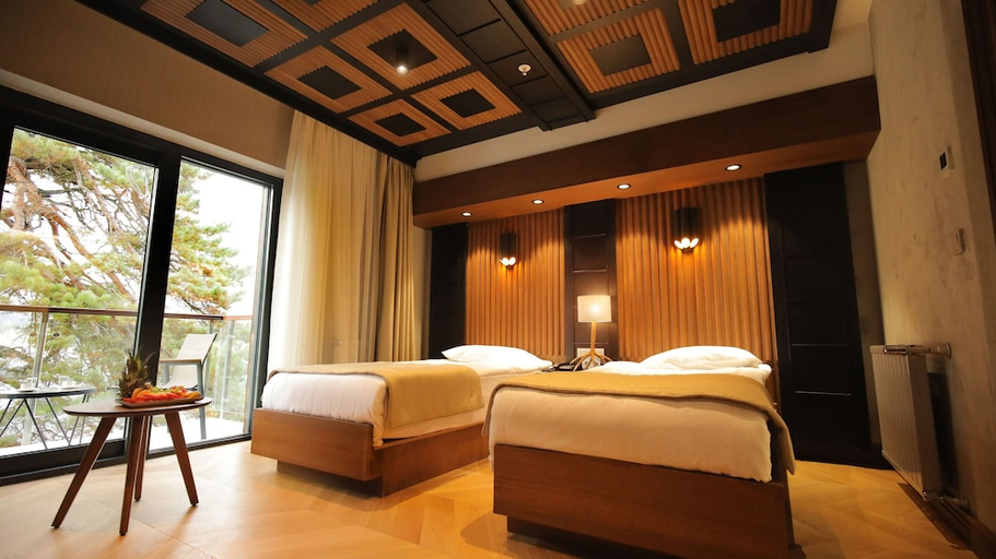 Bedroom 4, Abant Kosk, Mudurnu