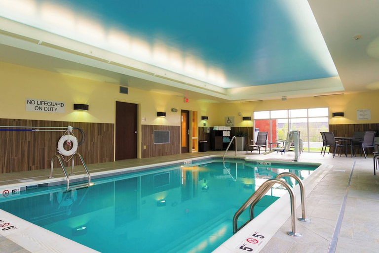 Sport & Beauty, Fairfield Inn & Suites by Marriott Dickson, Dickson