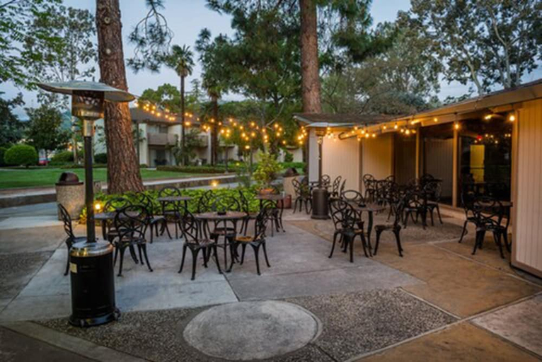 Food & Drinks 4, Los Gatos Lodge, Santa Clara