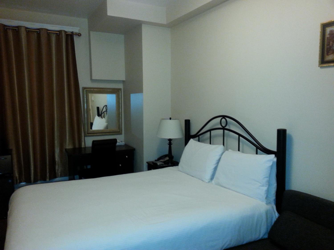 Bedroom 4, Barclay Hotel Vancouver, Greater Vancouver