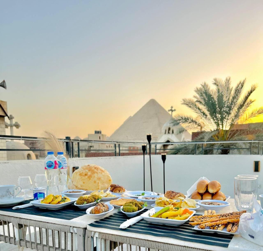Food & Drinks, Casa Cleopatra Piramidi, Al-Ahram