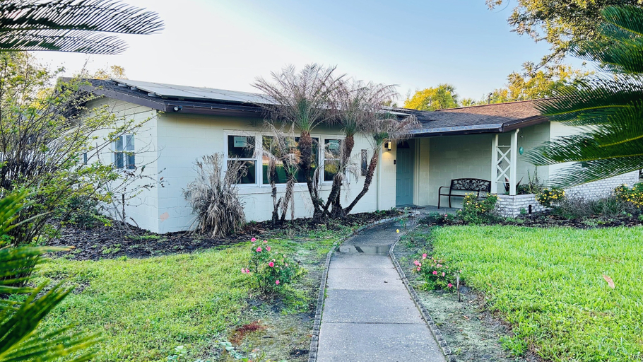 Exterior 4, Altamonte-4 bed, Seminole