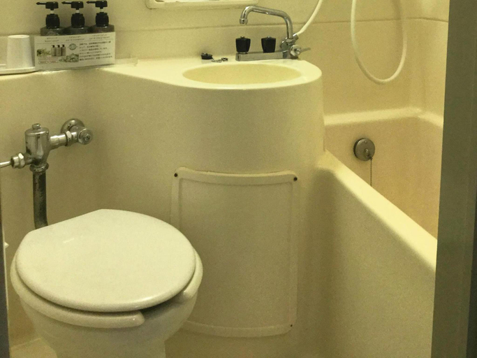 Bathroom 5, Toya Kohantei, Tōyako