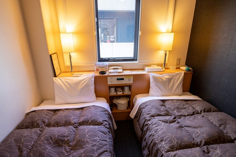 Bedroom 2, Az Inn Handa Inter, Handa