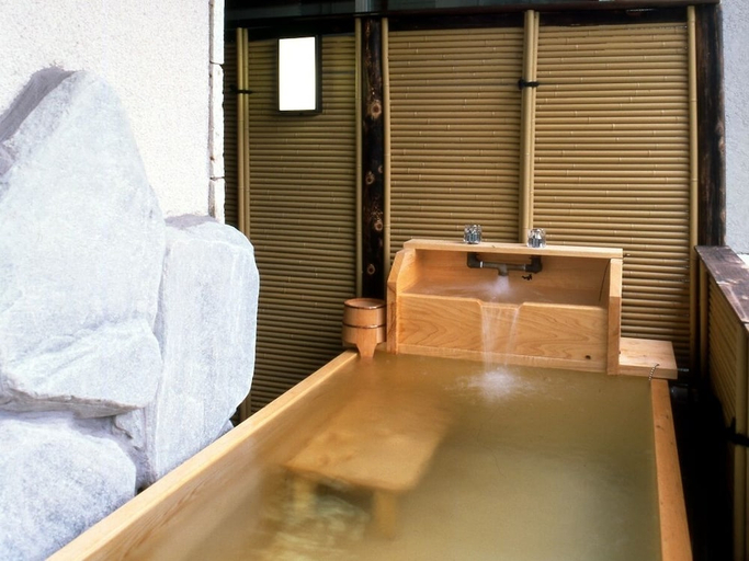 Bathroom, Ichiryukaku Honkan, Nikkō