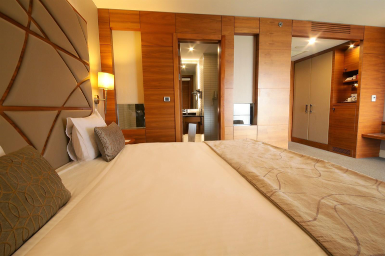 Bedroom 3, Cevahir Hotel Istanbul Asia, Kartal
