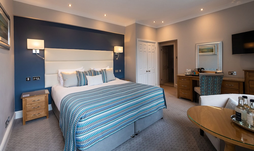 Bedroom 3, Carlyon Bay Hotel, Cornwall