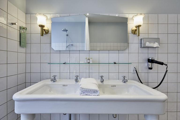Bathroom 3, Hotel Randers, BW Premier Collection, Randers