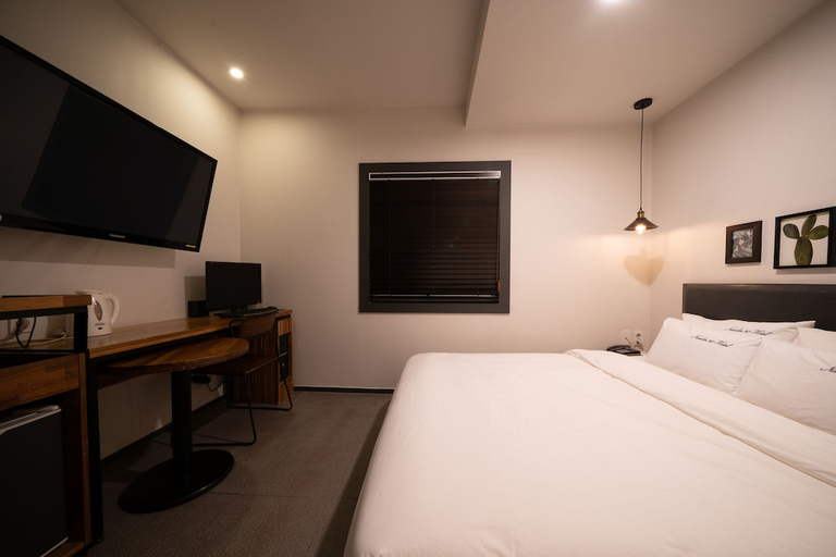 Bedroom 2, No.25 Hotel, Yeonje