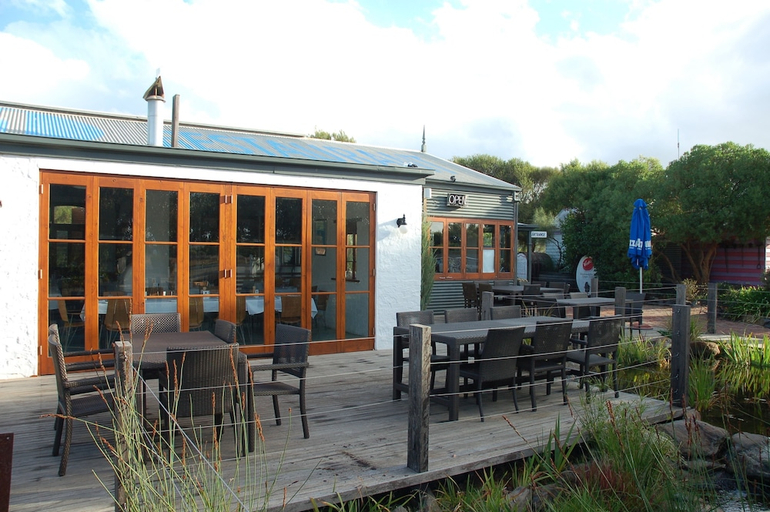 Food & Drinks, Beach Huts Middleton, Alexandrina - Coastal