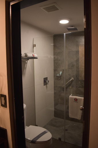 Bathroom 3, Hotel Frontiere, Tijuana