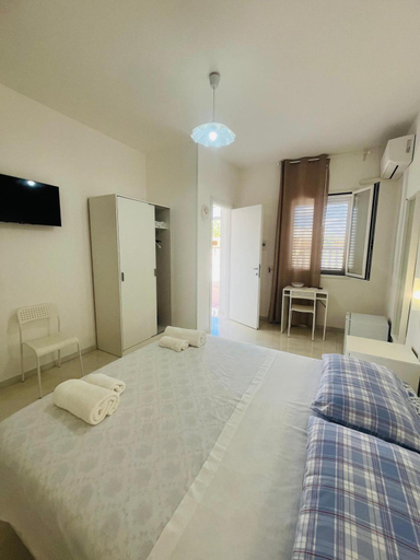 Bedroom, Blu Marzamemi Rooms, Syracuse