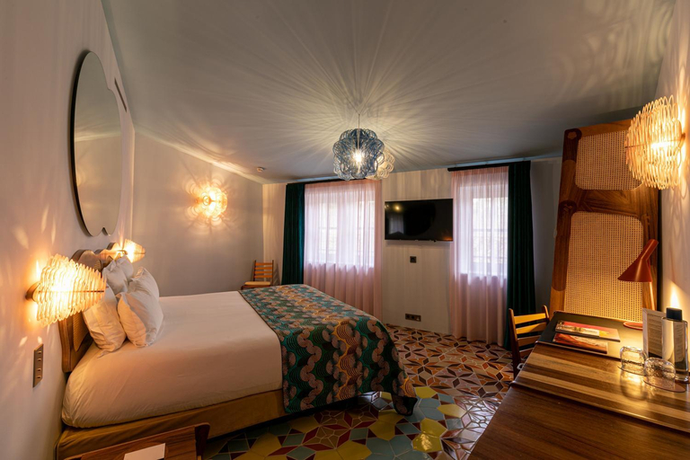 5, L'Arlatan, Bouches-du-Rhône
