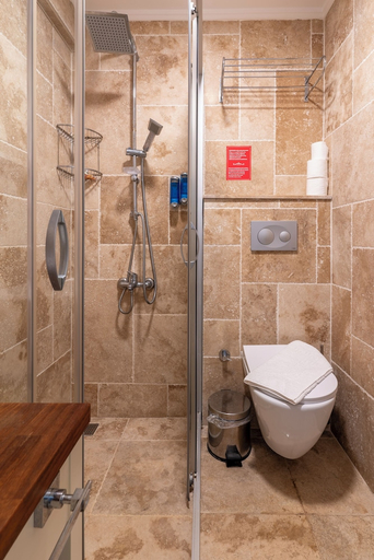 Bathroom 3, Dalyance Hotel, Ortaca
