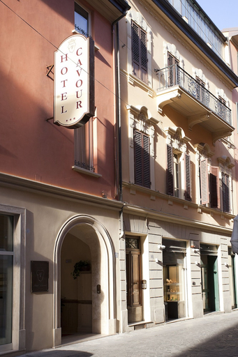 Exterior & Views 2, Cavour, Bologna