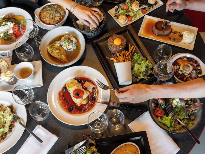 Food & Drinks 5, Ibis Budget Lyon Confluence, Rhône