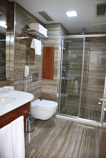 Bathroom 4, Hurry Inn Merter Istanbul Hotel, Zeytinburnu