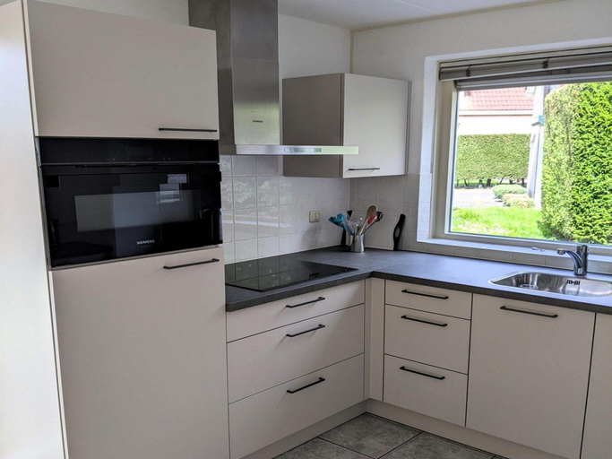 Others 5, Bungalow in Breskens near Waterfront Beach, Sluis