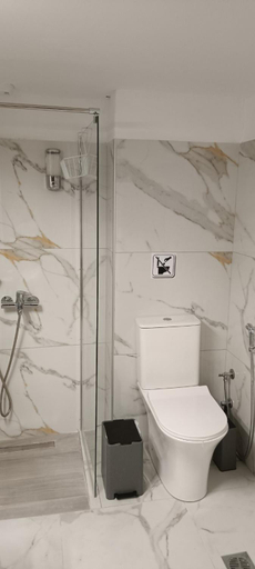 Bathroom 2, Swan Paradise Tolo, Peloponnese