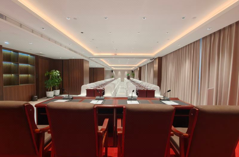 商���中心, Howard Johnson Great Eagle Plaza Aksu, Aksu