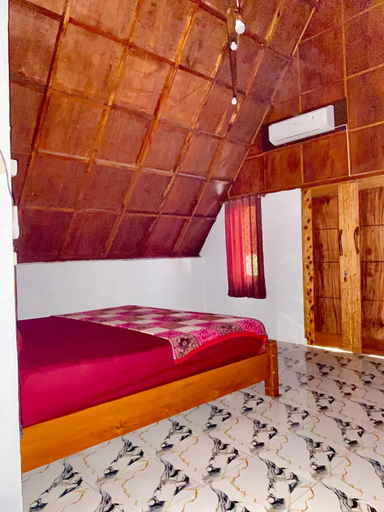Bedroom 2, Sumatra Thomas Leaf Monkey Guesthouse & Jungle Trek, Langkat