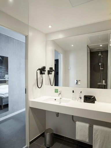 Bathroom 3, Four Points Flex by Sheraton Aarhus Skejby, Århus