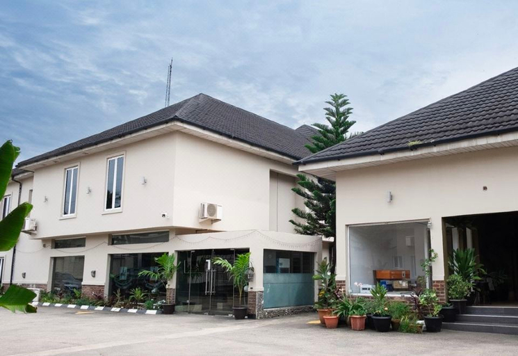 Others 4, Cromwell Courtyard hotel, Kosofe