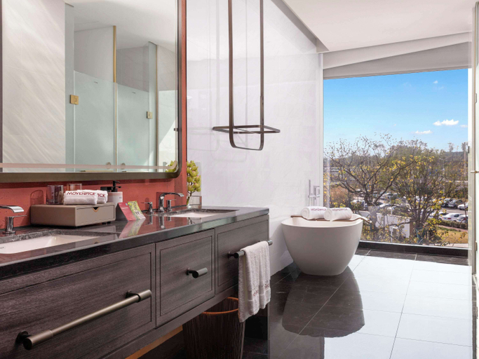 Bathroom 3, Movenpick by Accor Qingdao Sunmei, Qingdao