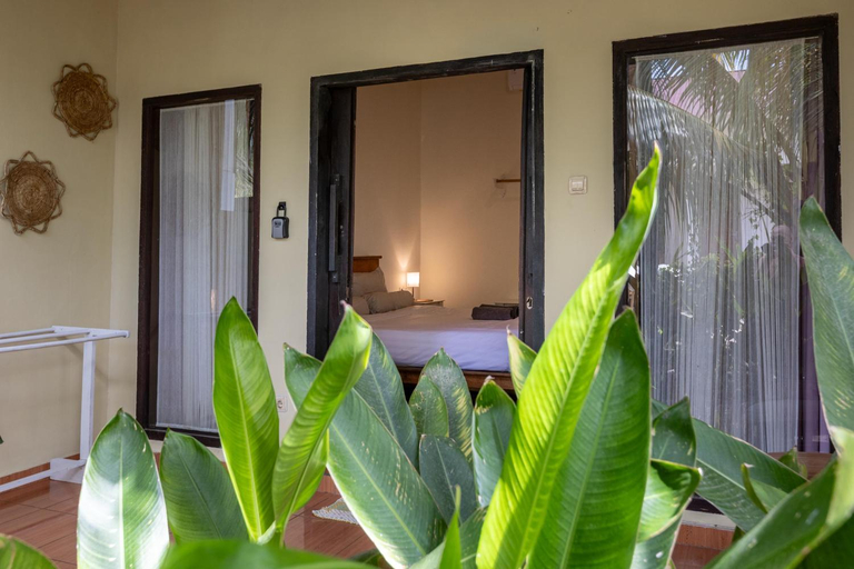 Others 5, Flamboyan homestay, Lombok
