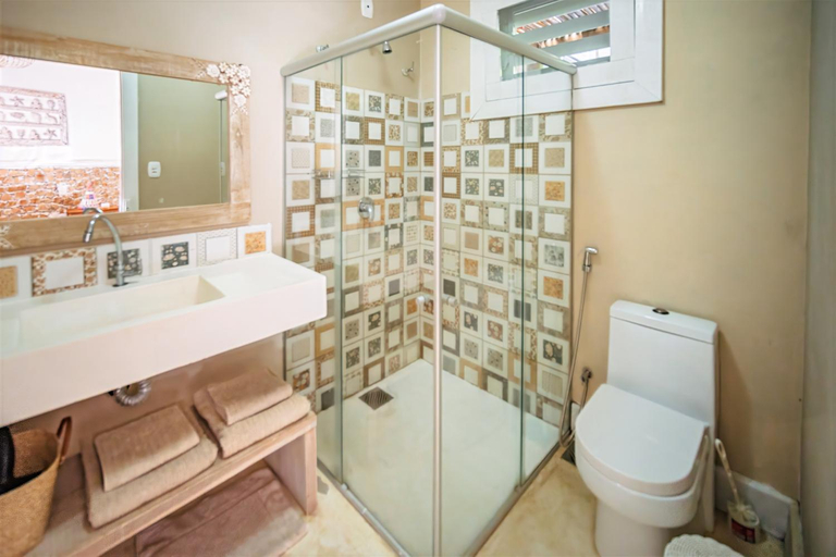 Bathroom 4, Casa Mandala Corumbau, Prado